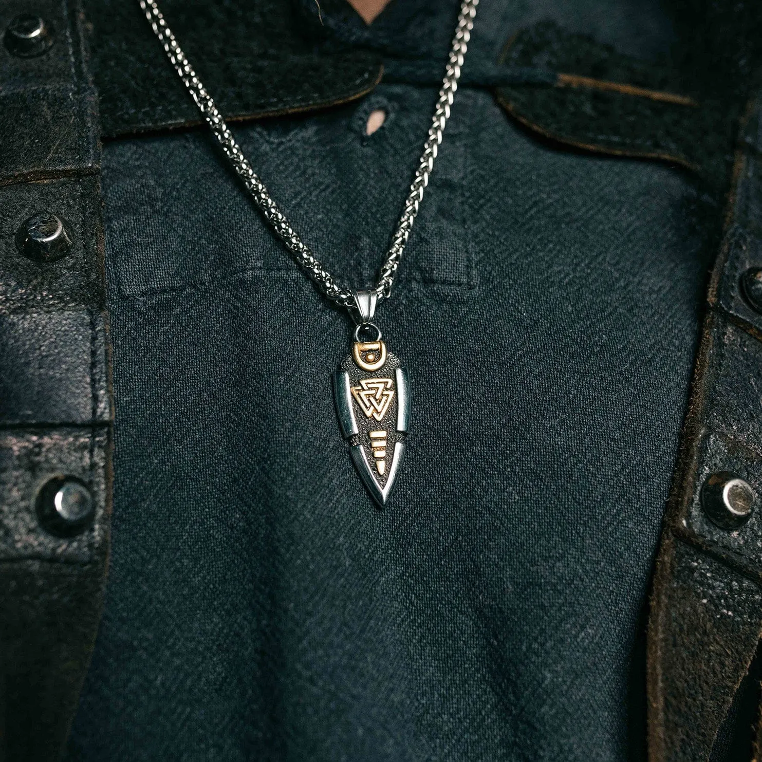 Collier lance d'Odin - Valknut