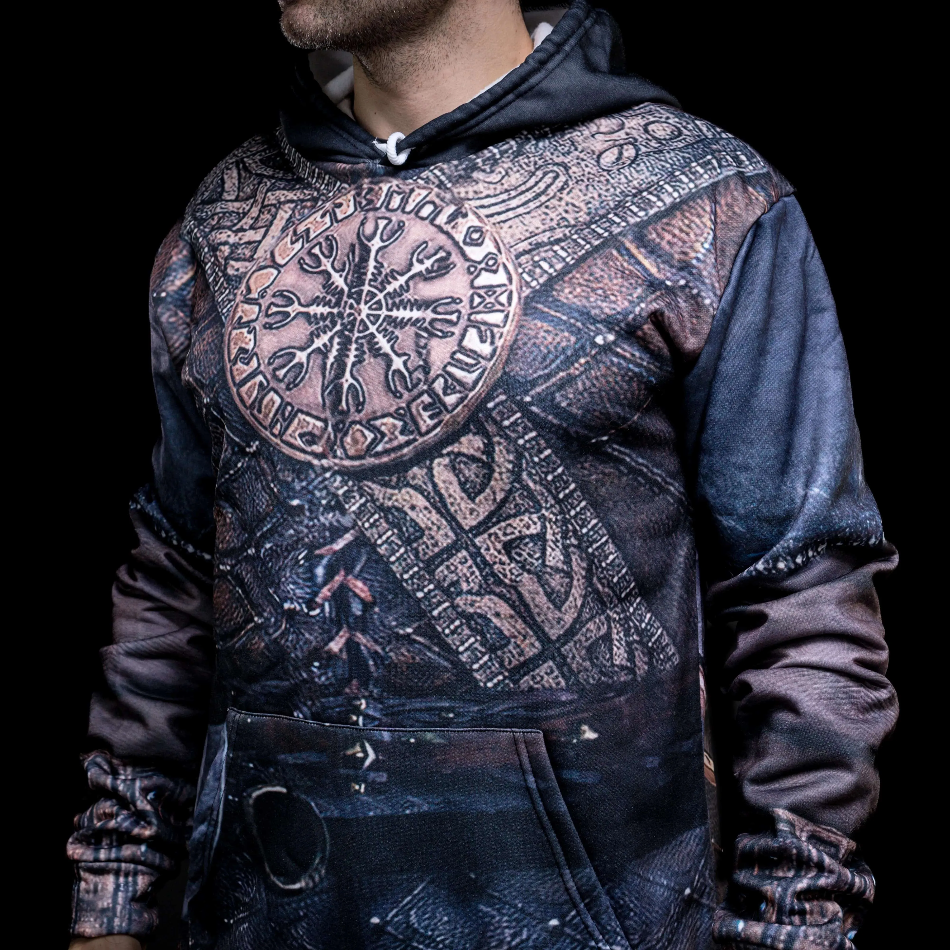 Hoodie Viking "Vegvisir, la boussole du guerrier"