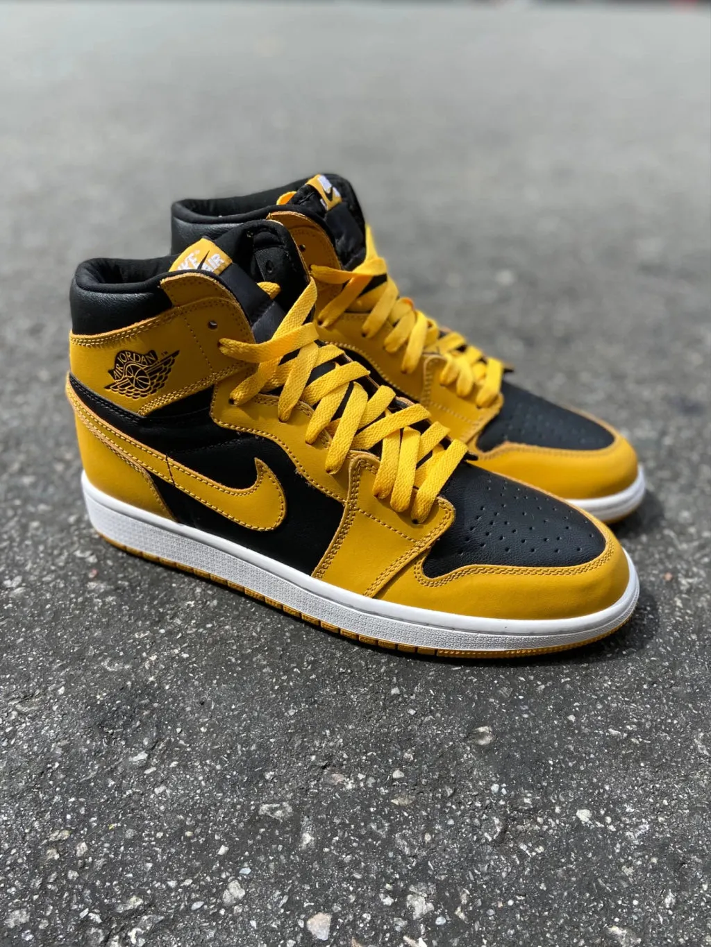 Tênis Air Jordan 1 Retro High - Pollen